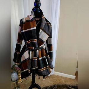 Coat with large lapel